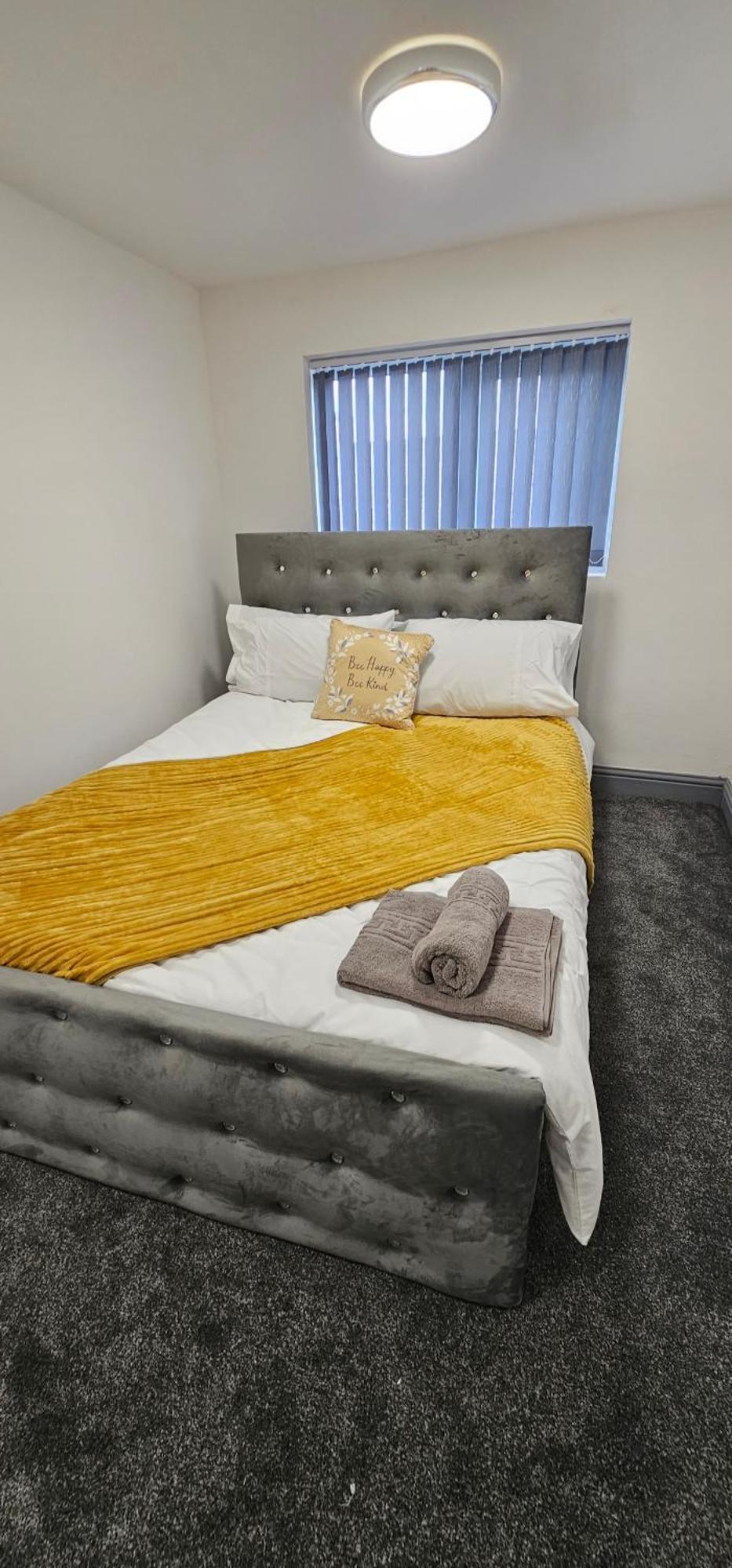 Luxury Four Bedroom House Bradford  Kültér fotó